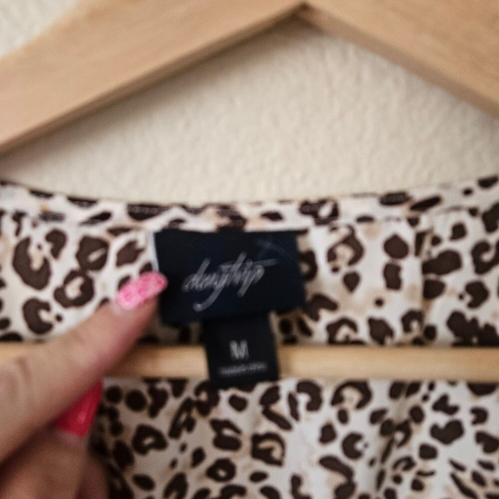 Daytrip Animal Print Kimono Medium - Picture 5 of 8